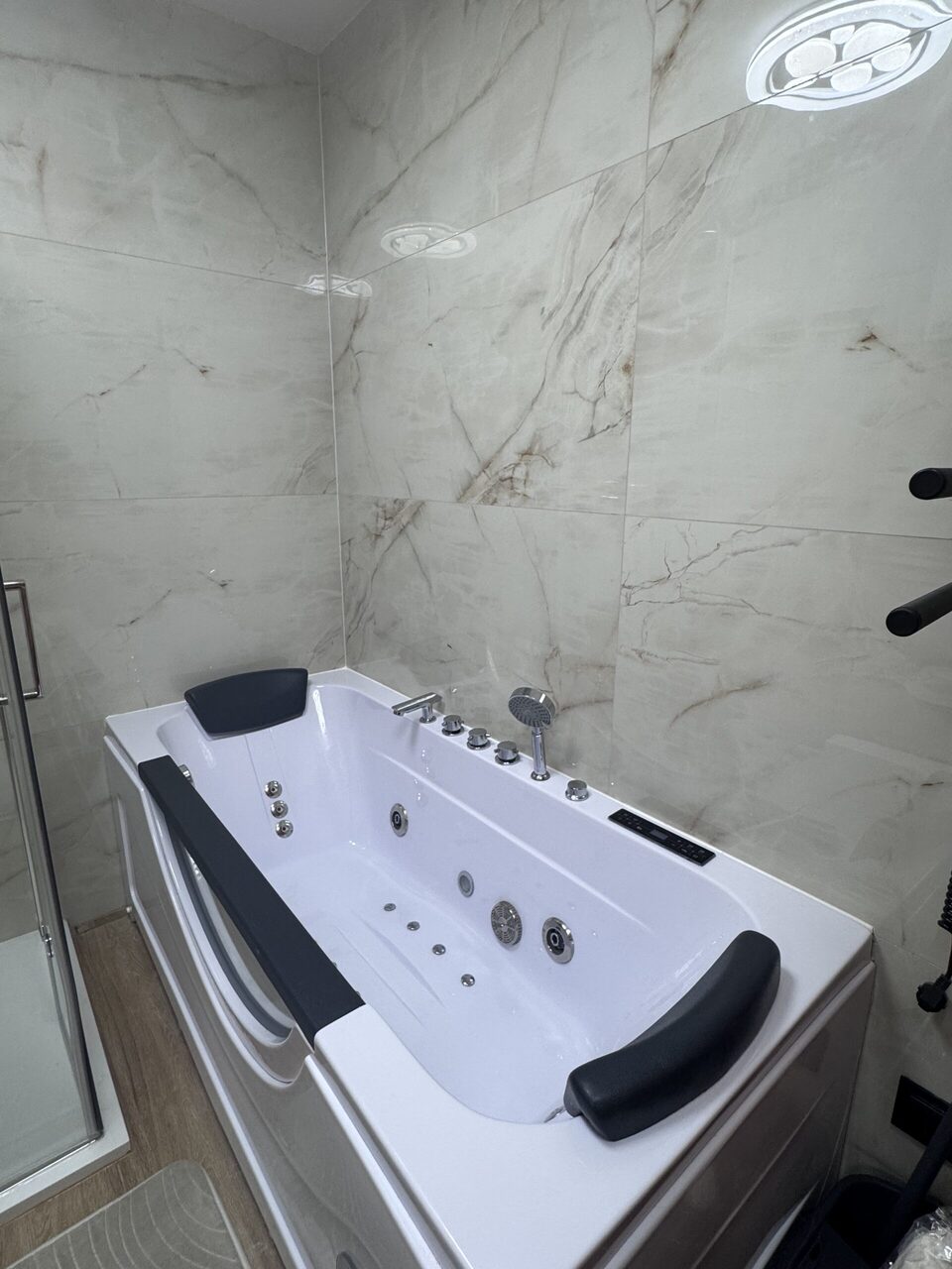 Baignoire balnéo – Appartement Centrum, Międzyzdroje